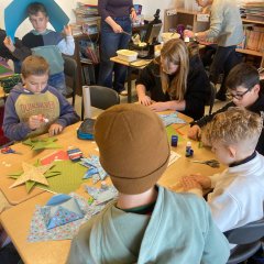 Christmas crafts in class 3c.
