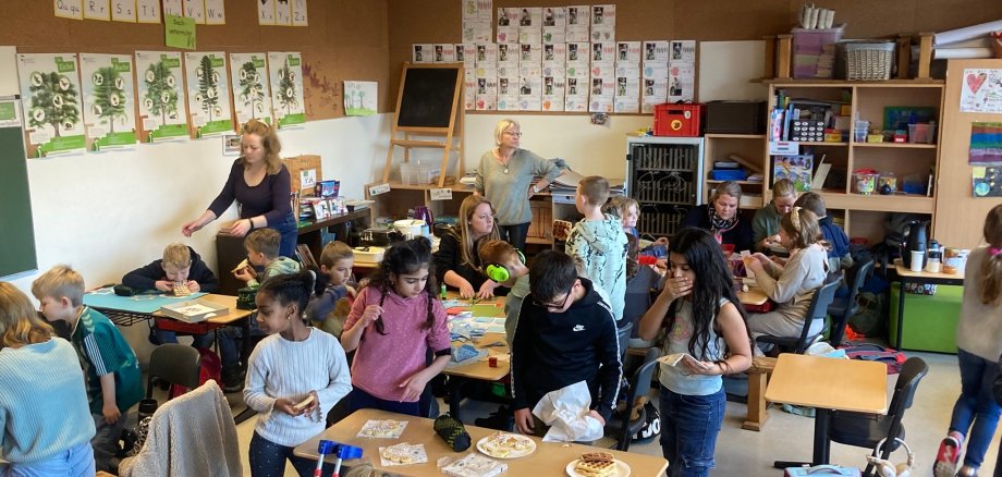 Bricolage de Noël dans la classe 3c.