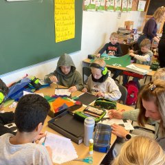 Kerstknutselen in klas 3c.