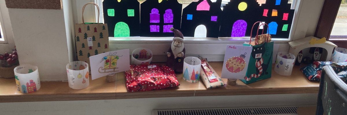 Kerstknutselen in klas 3c.