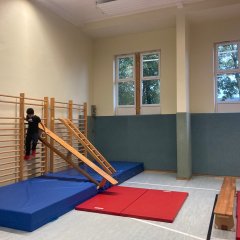 3c 级开展体育运动。